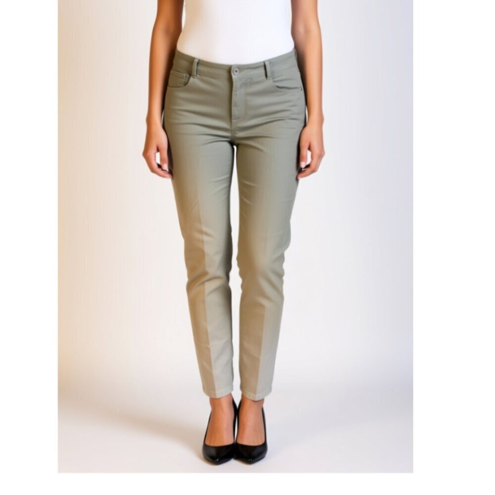 Women's Jeans - Style & Co Size 12P, Tan, Tummy Control!